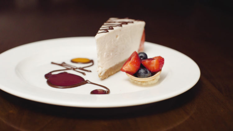 adair-strwaberry-cheesecake-03